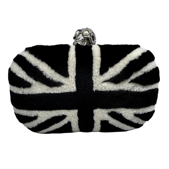 Alexander McQueen UK Bag Mink Skull Brittania Minaudiere Fur Clutch Union Jack - Picture 3 of 12
